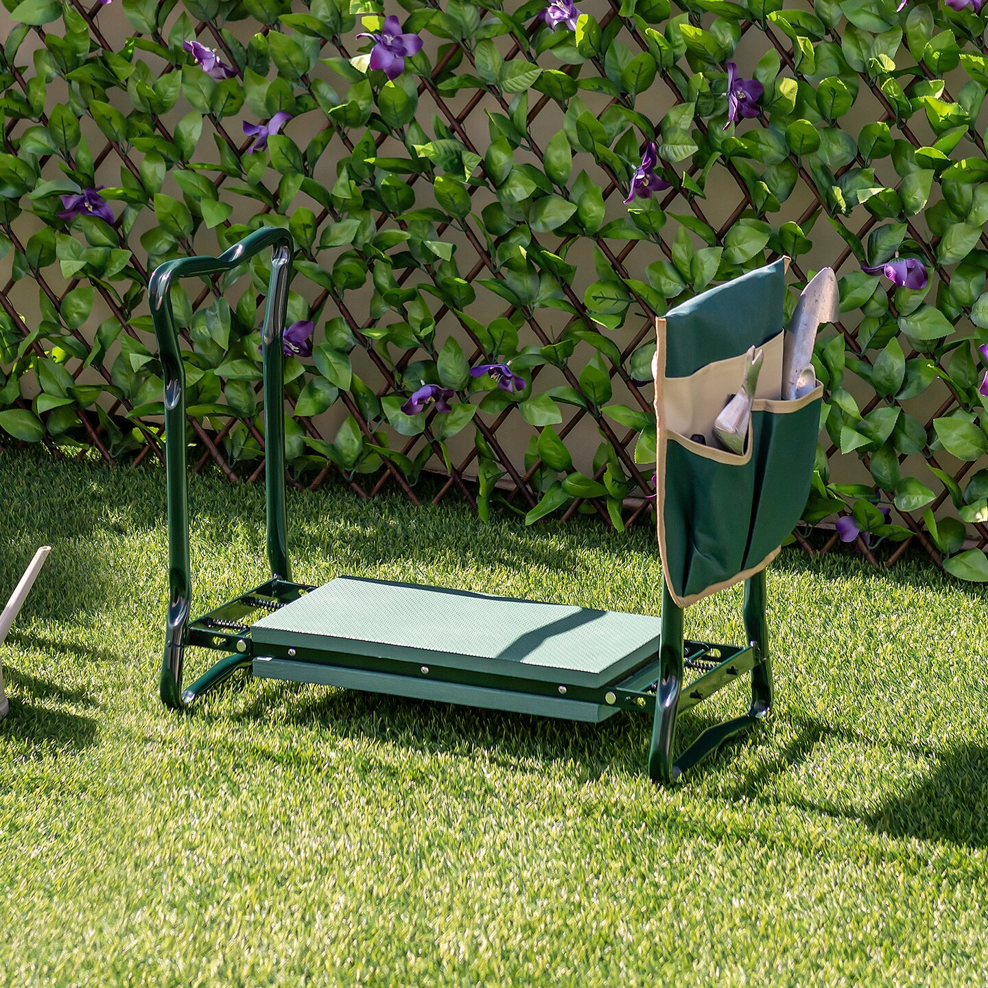 Green Folding Sturdy Garden Kneeler Pad and Cushion Seat with Durable Steel Frame