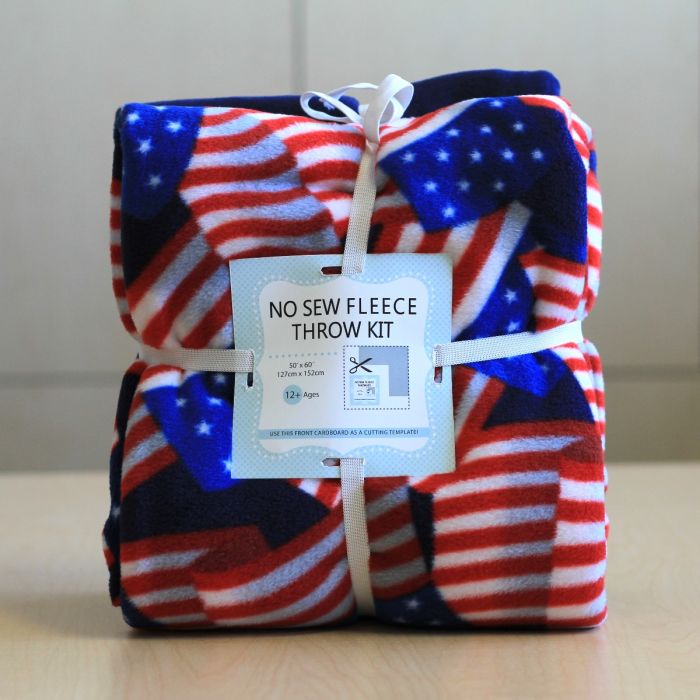 Patriotic American Flags Anti-Pill Premium No Sew Throw Fleece Fabric Kit (72x60)