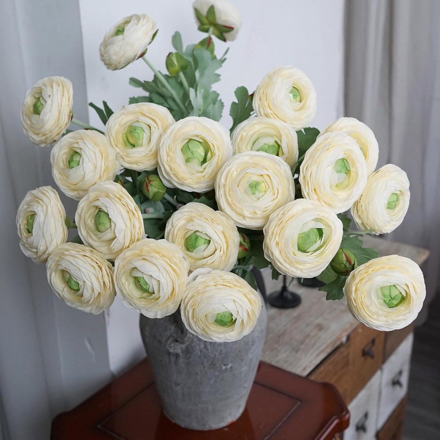 10PCS Artificial Ranunculus Flowers with Real Touch Stem Silk Ranunculus Blooming Flowers Faux Leave for Home Decor Flowers Bouquet Ivory Mums Artificial Flowers