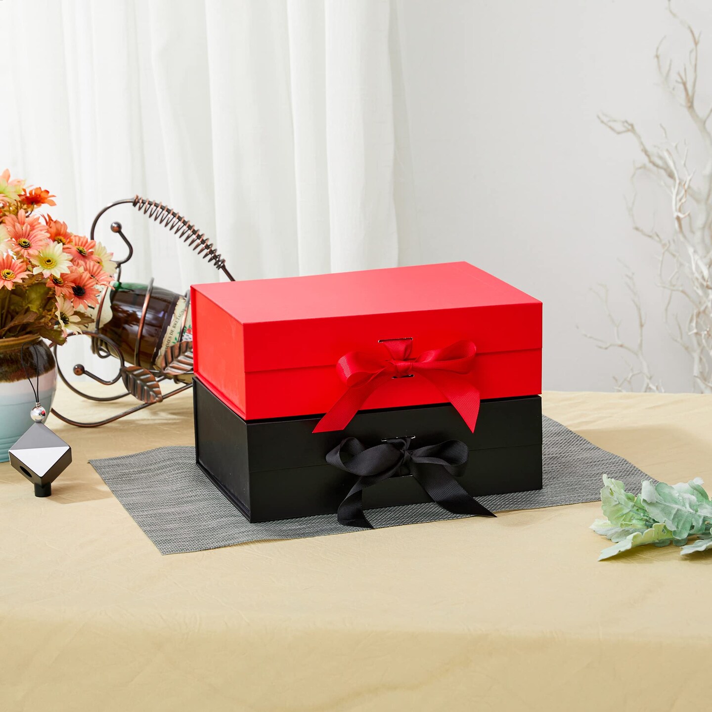 10.5" Large Gift box with Magnetic Lid and Ribbon for Christmas,Valentine's day,Birthdays, Bridal Gifts,Weddings,DIY and so on(Large, Black)