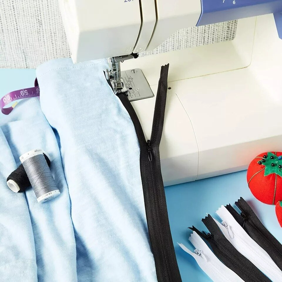 Invisible Zippers for Sewing Arts and Crafts Supplies Size 3#, 2 Colors, 100 Pcs