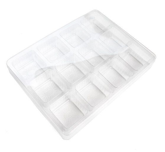 Candy Tackle Box 12 Cavity 5 15/16" x 1" x 7 3/4" 25 pack CTBS34