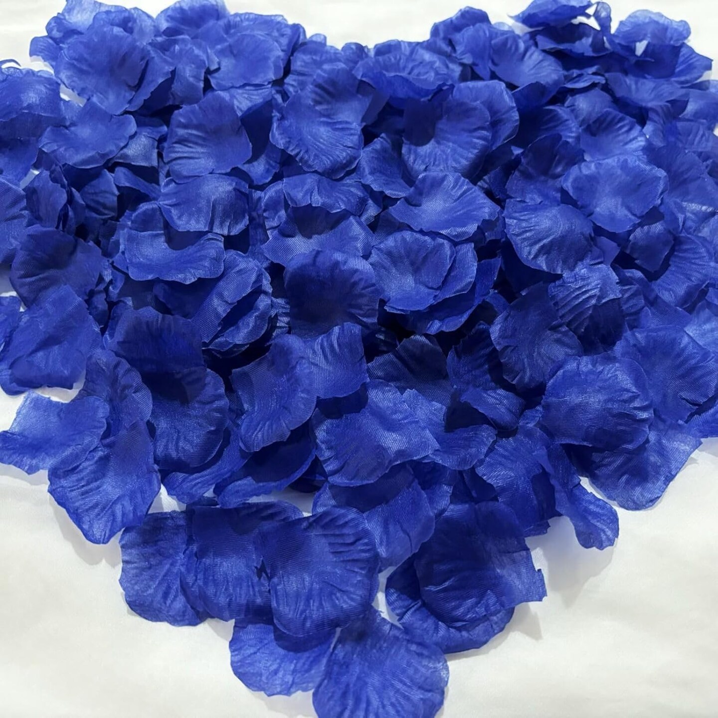 Blue Rose Petals 2000 PCS Fake Rose Petals for Wedding,Engagement, Proposal, Artificial Flower Petals for Valentine’s Day, Romantic Night, Party, Flower Decorations