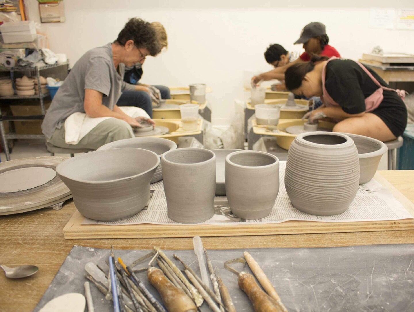 Pottery Sculpting Tools 32PCS Ceramic Clay Carving Tools Set for Beginners Expert Art Crafts Kid's After School Pottery Classes Club Children Students