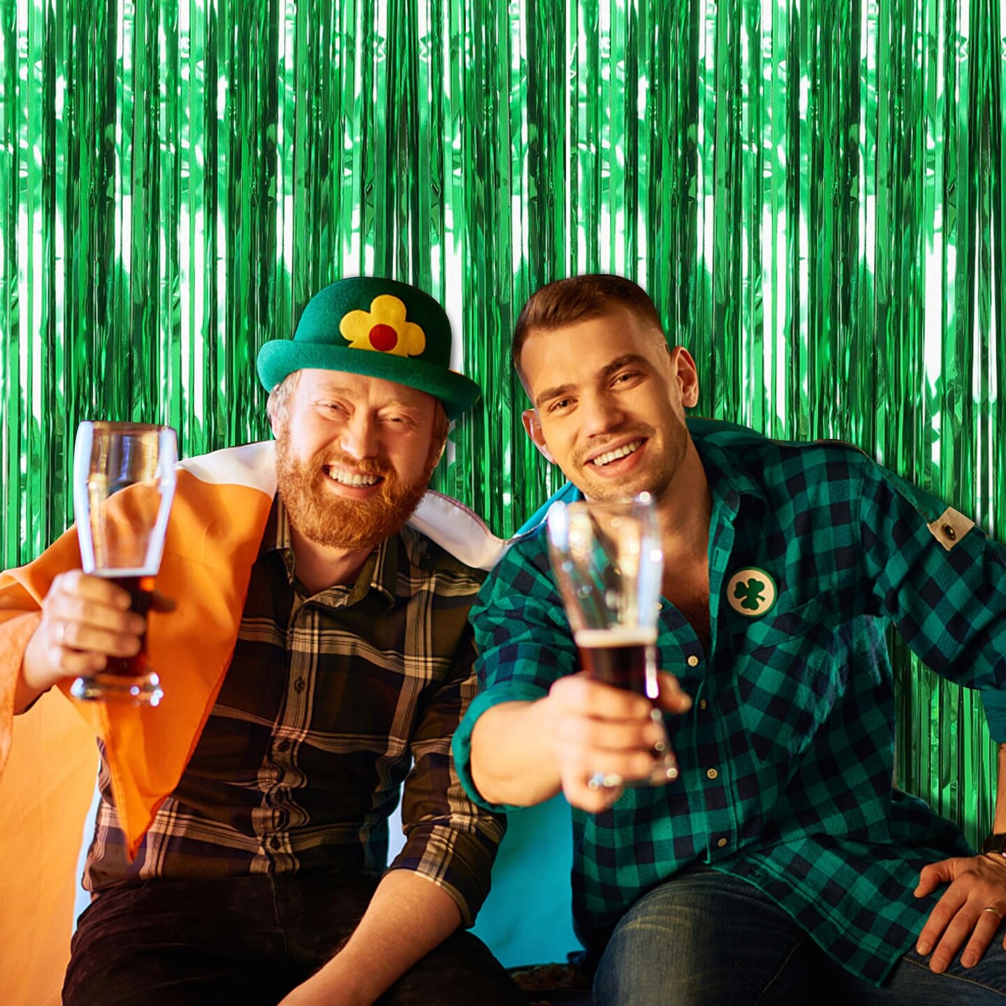 2 Pack Green Streamers Backdrop Jungle Party Decorations Foil Fringe Backdrop Curtains Photo Booth Backdrop for Birthday Dinosaur Animal St Patrick&#x27;s Day Football Christmas Party Decorations