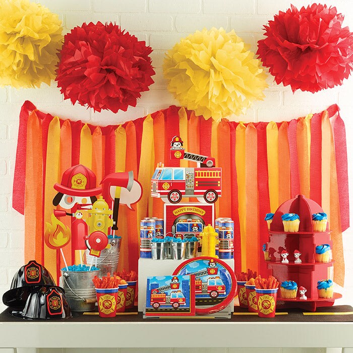 Fire Truck Paper Plates (8/Pkg)