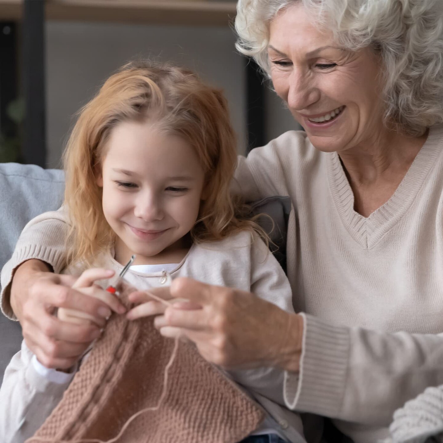 OWill 14 Piece Crochet Hooks Set, Crochet Hooks for Beginners Adults, Soft Grip Crochet Needles Tools with Storage Case,Ergonomic Crochet Hooks for Arthritic Hands