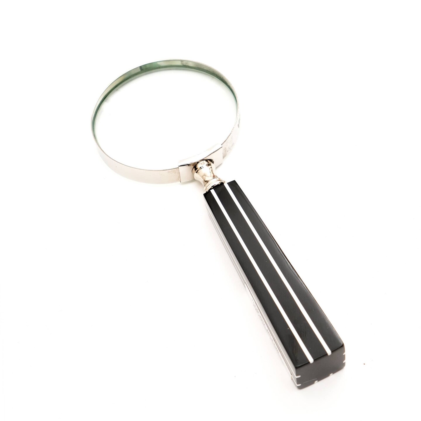 Handcrafted Magnifying Glass for Clear Detail View