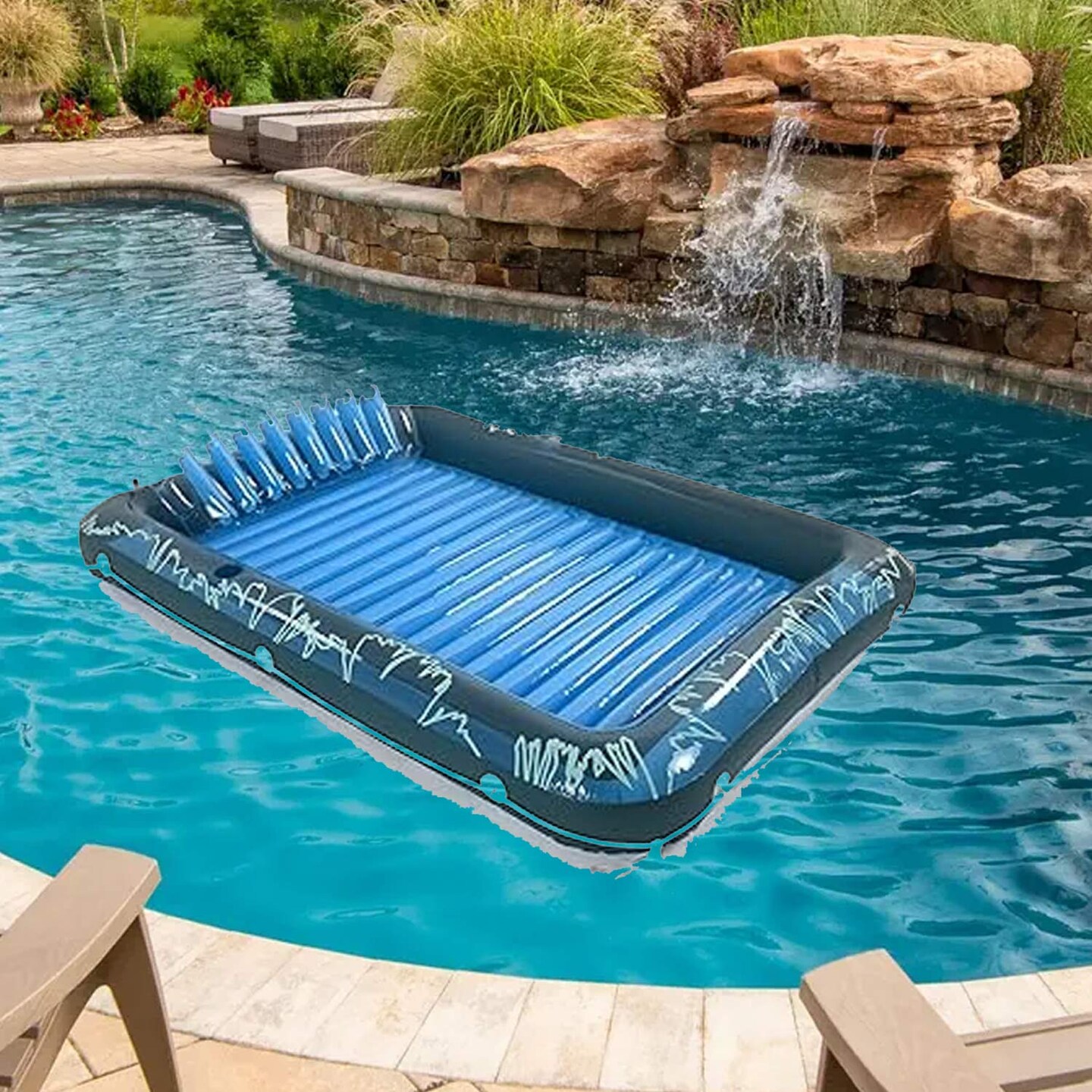 Comfortable Inflatable Pool Lounger for Sunbathing | CLear Green