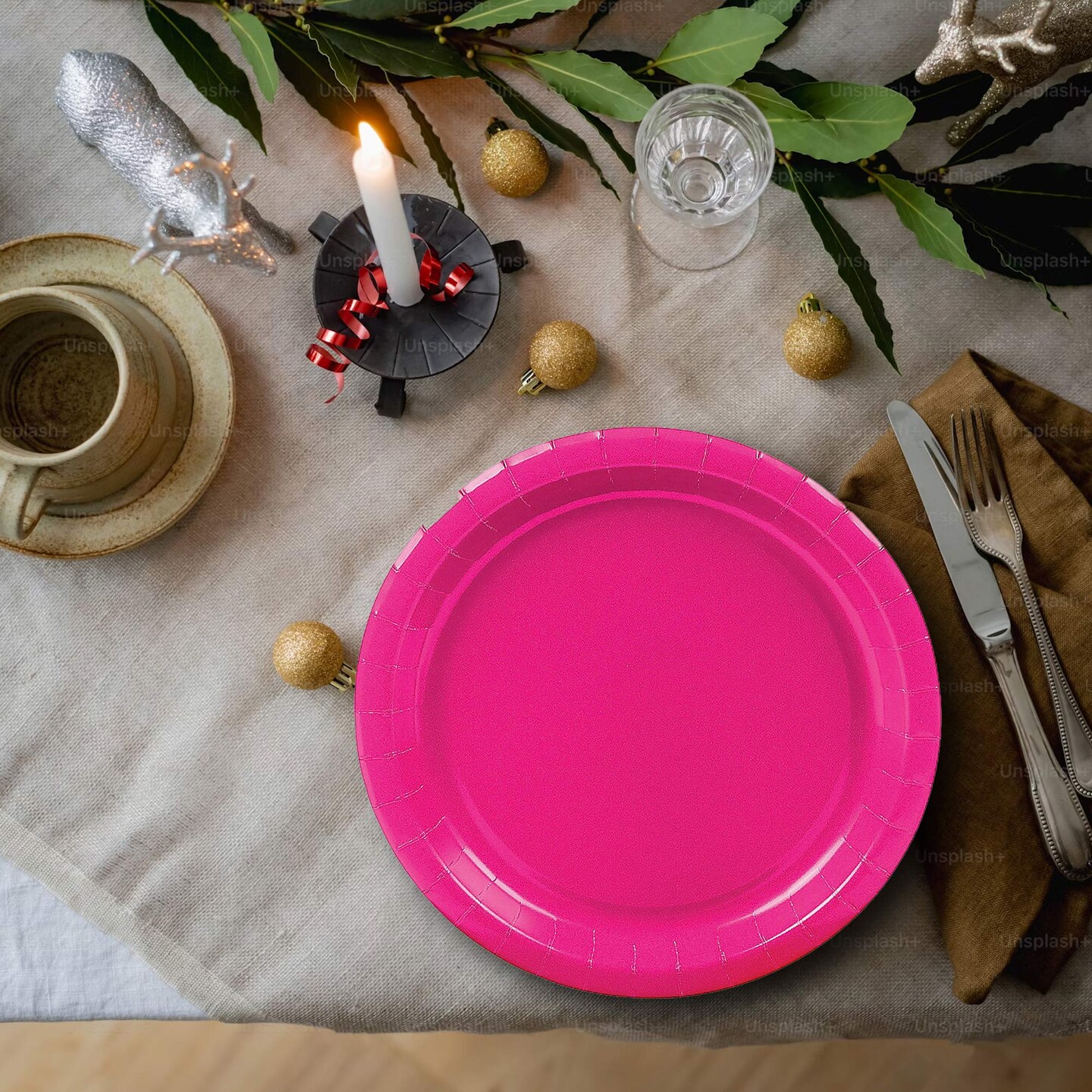 24 Count Hot Pink Paper Plates 7" Round Dessert Plates for Birthday and Events