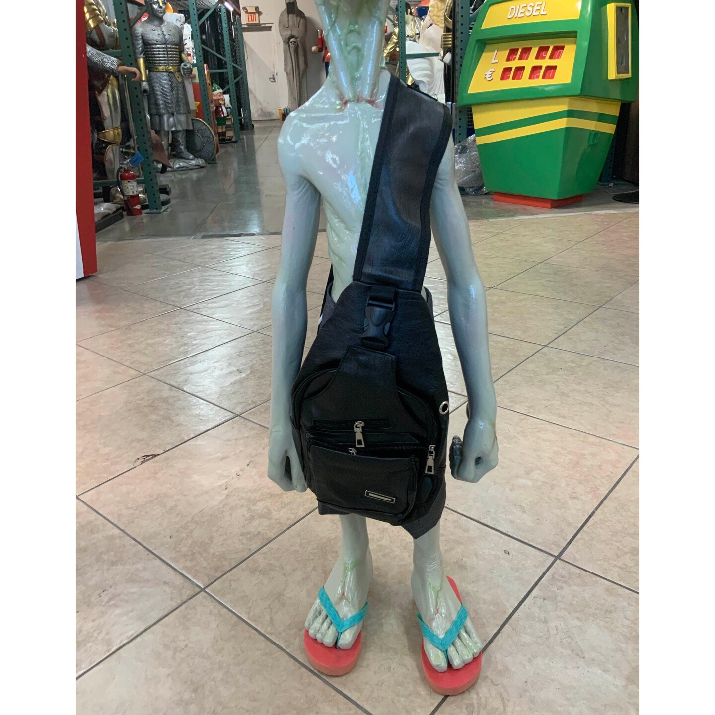 Alien Paul With Satchel Life Size Statue