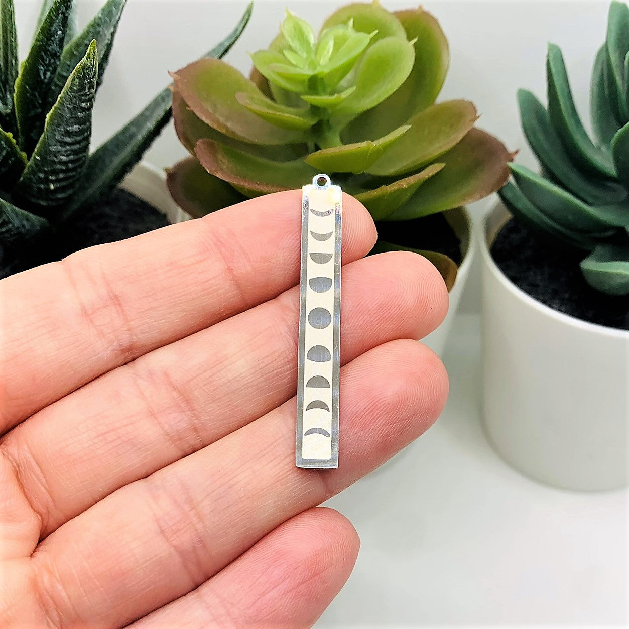 1, 4 or 20 Pieces: Stainless Steel Moon Phases Bar Pendant