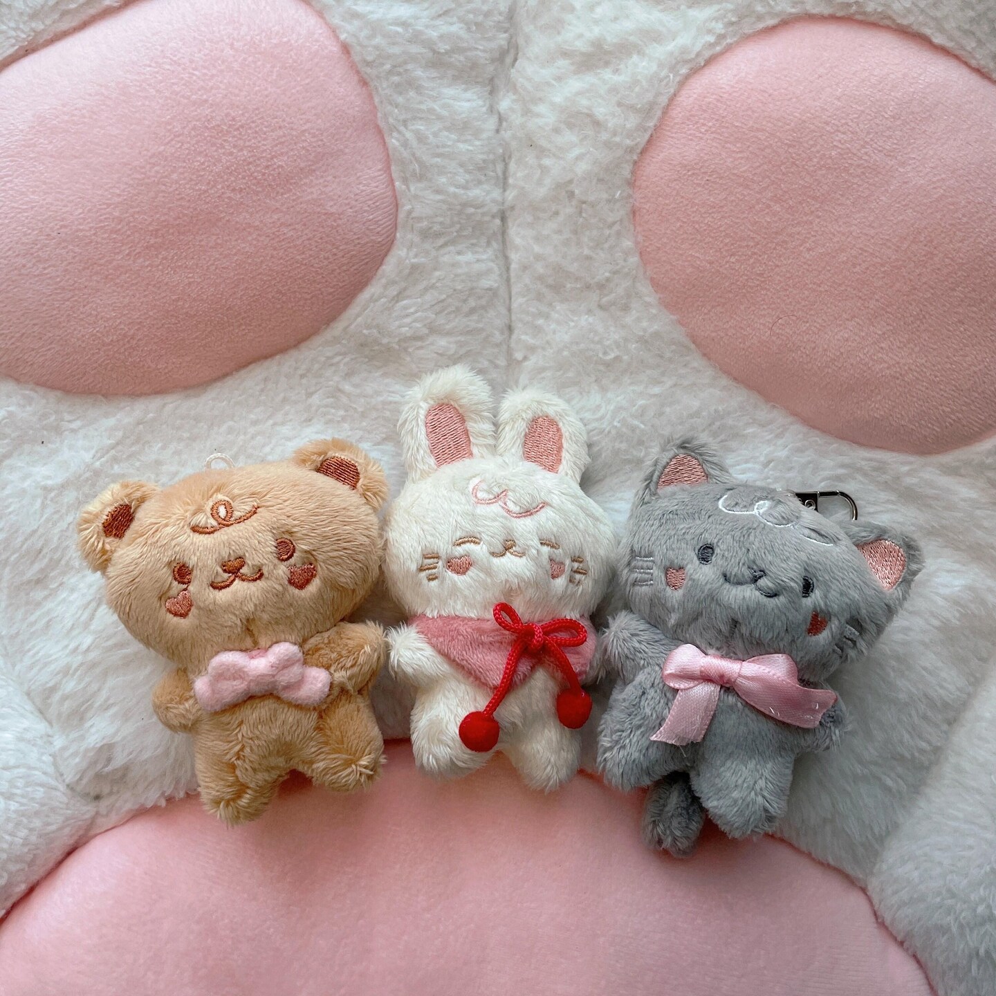 Pepper Cat Plush Keychain | kawaii cat keychain, plush keyring