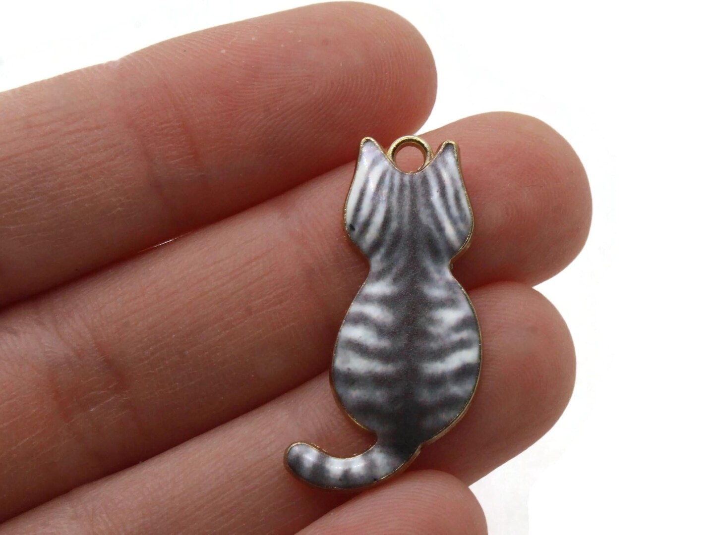 30mm Gray Striped Cat Enamel and Gold Tone Pendant