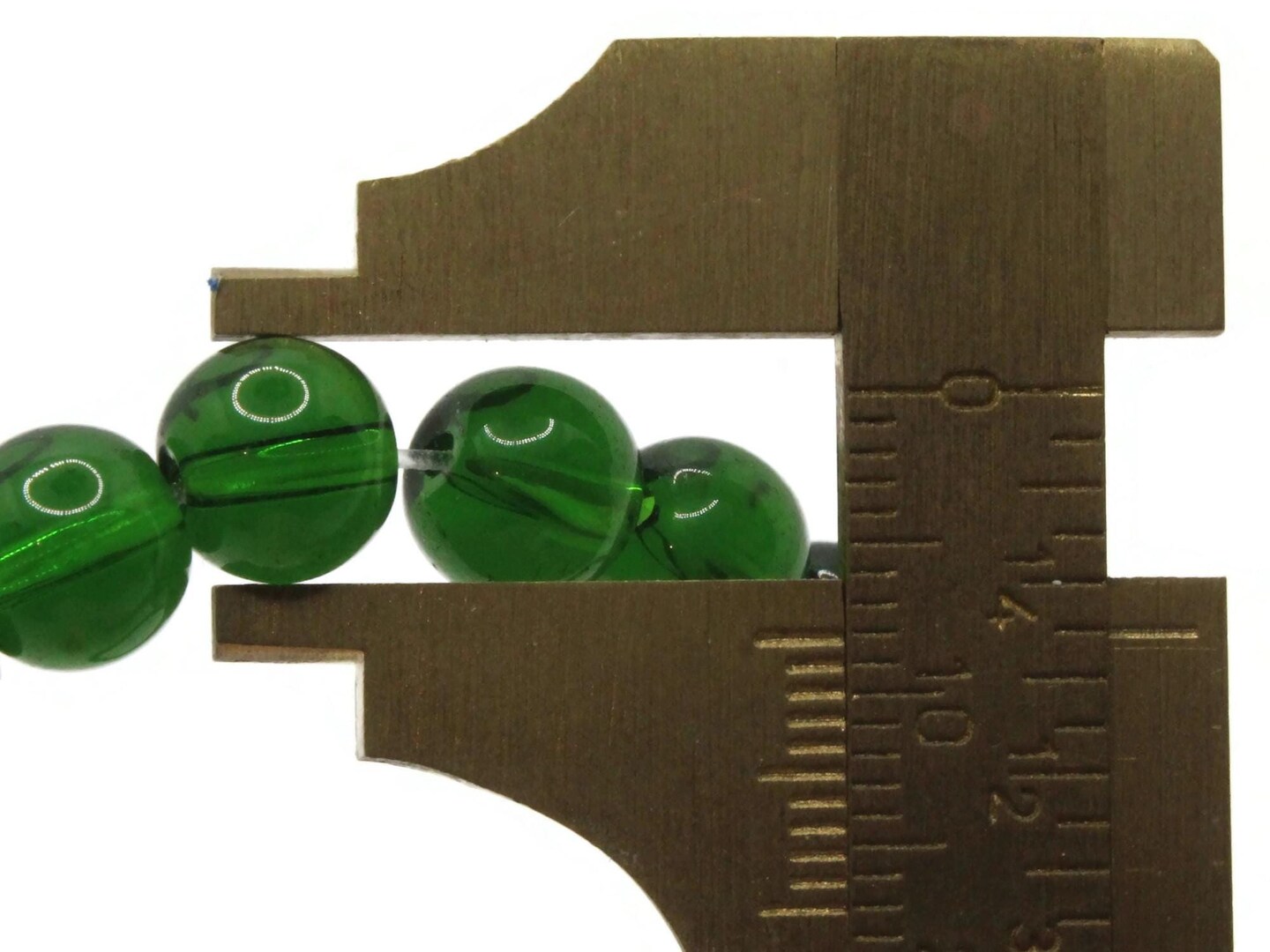 42 8mm Clear Green Glass Smooth Round Beads
