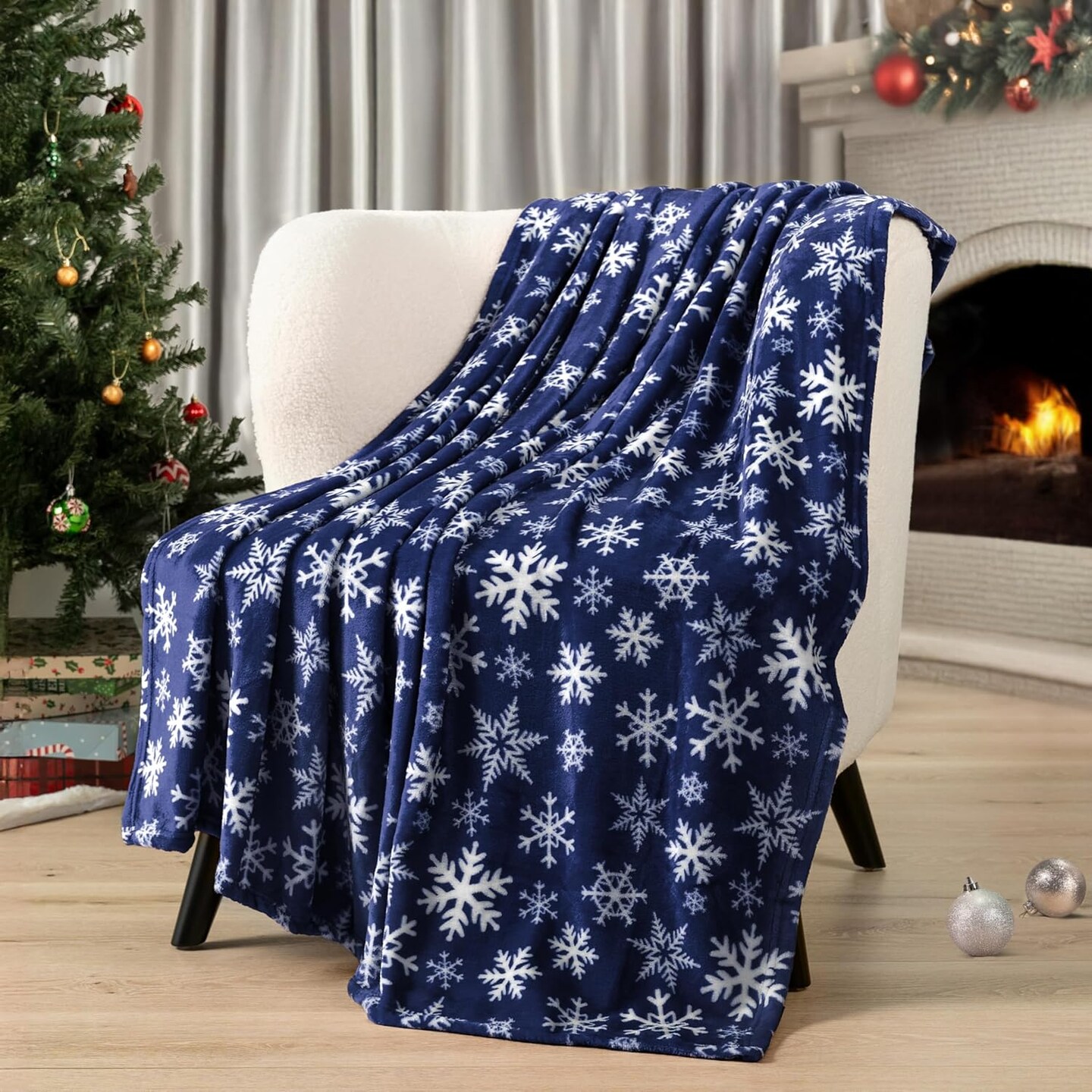Christmas Throw Blanket | Navy Snowflake Christmas Fleece Blanket | Soft, Plush, Warm Winter Cabin Throw, 50x60 (Navy/White Snowflake)