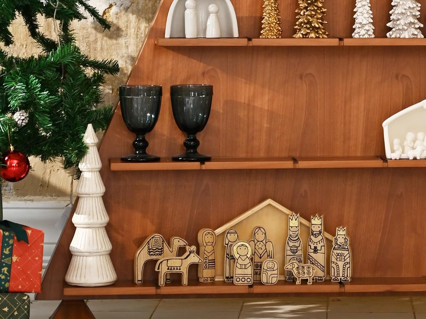 Wooden Nativity Set,12Pcs Christmas Tabletop Scene-7" Tall, Small Nativity Ornament for Christmas Decor,Paintable Wood Nativity Sets&Figures,Unique