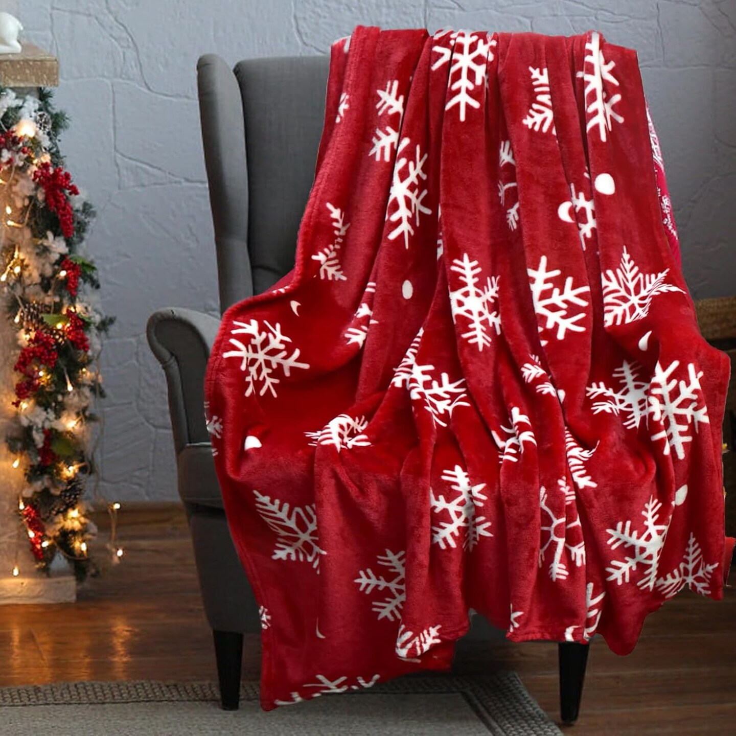 Christmas Blanket (50x60 Inches, Christmas Snowflake Blanket) Fleece Soft Red Blanket Christmas Home D&#xE9;cor Plush Christmas Throw Blanket Bed Throws for Winter Bedding Couch