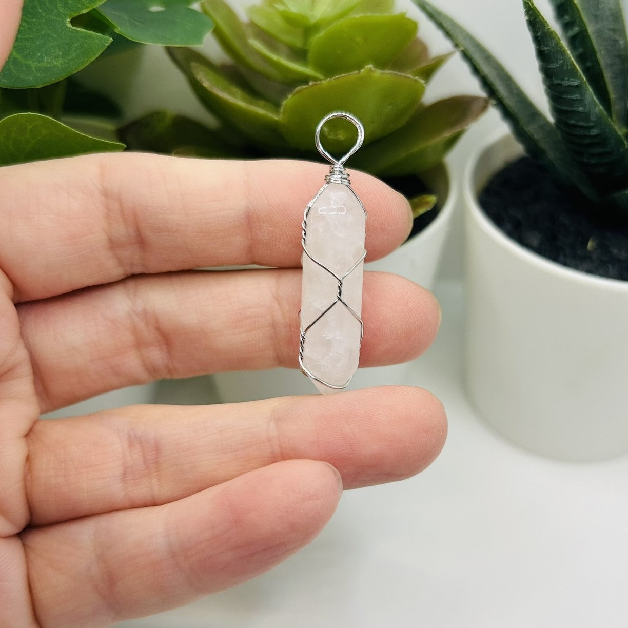 1, 4 or 20 Pieces: Wire Wrapped White Quartz Pendants