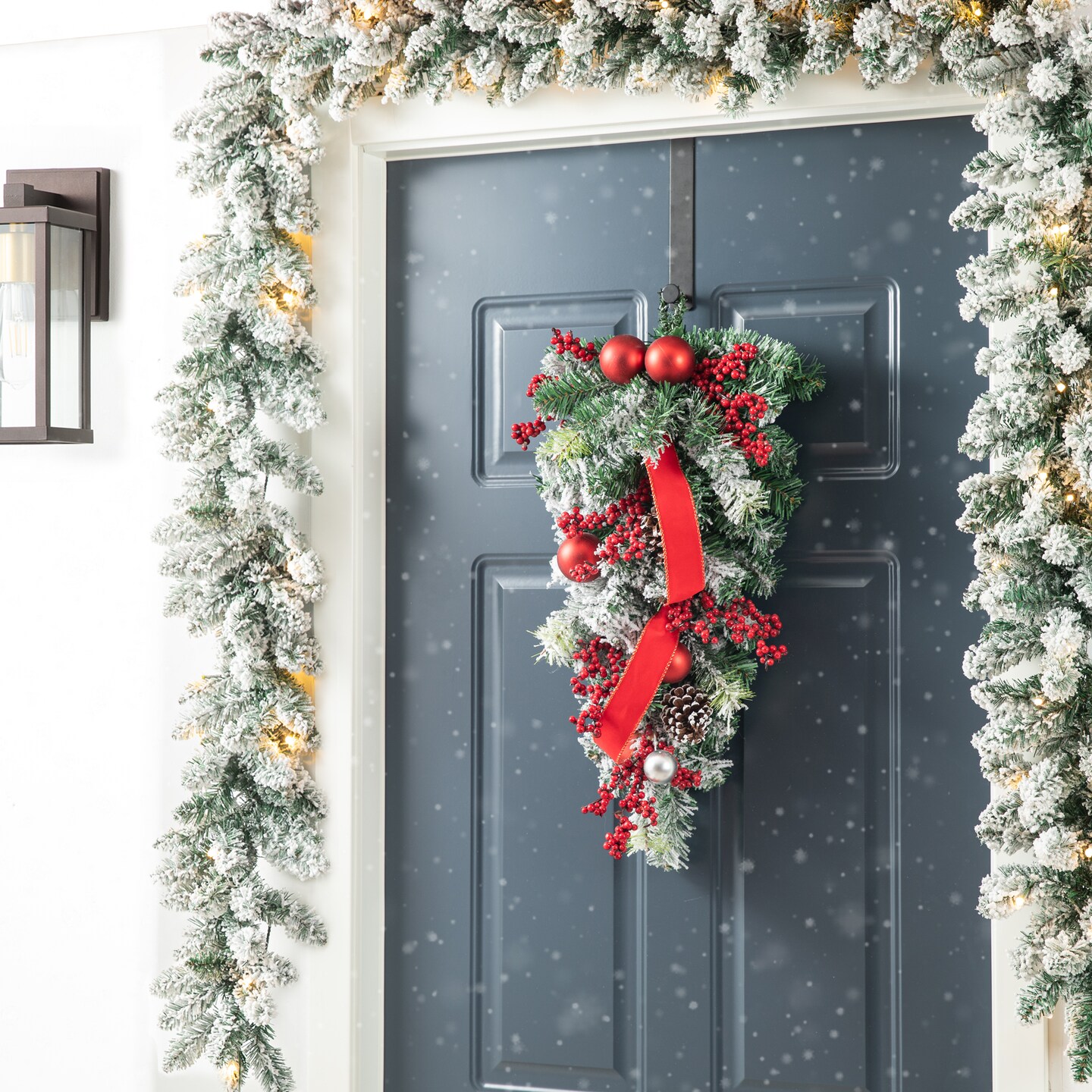 Set of 2/4 Christmas Berry Pinecone &#x26; Bell Teardrop Wreath Door Hanging Decor