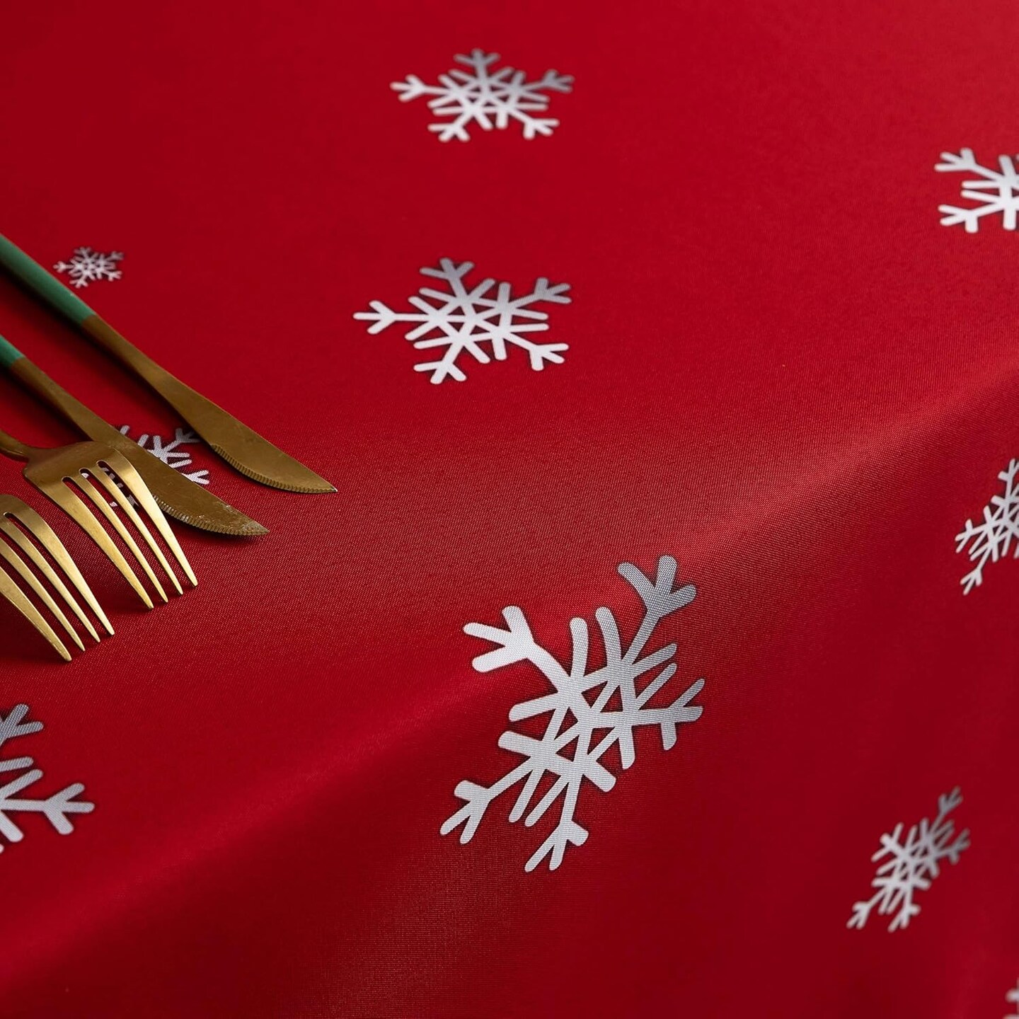 Decorative Christmas Tablecloth, Wrinkle and Water Resistant Holiday Table Cloth for Square and Rectangle Tables, Polyester Fabric Red Table Cover 60 x 102 Inch, Gradient Solid Snowflake