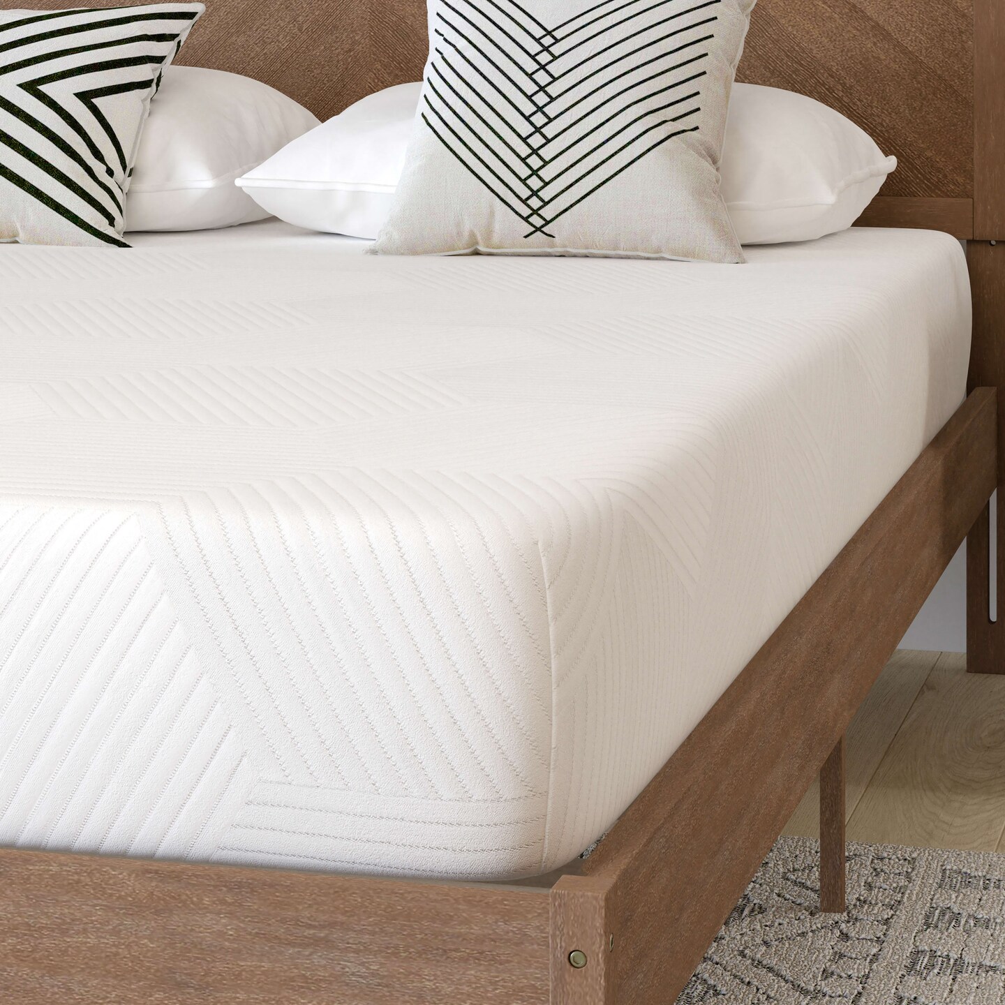 Merrick Lane Iris CertiPUR-US Certified Memory Foam Mattress Infused with Charcoal &#x26; Green Tea Cooling Gel