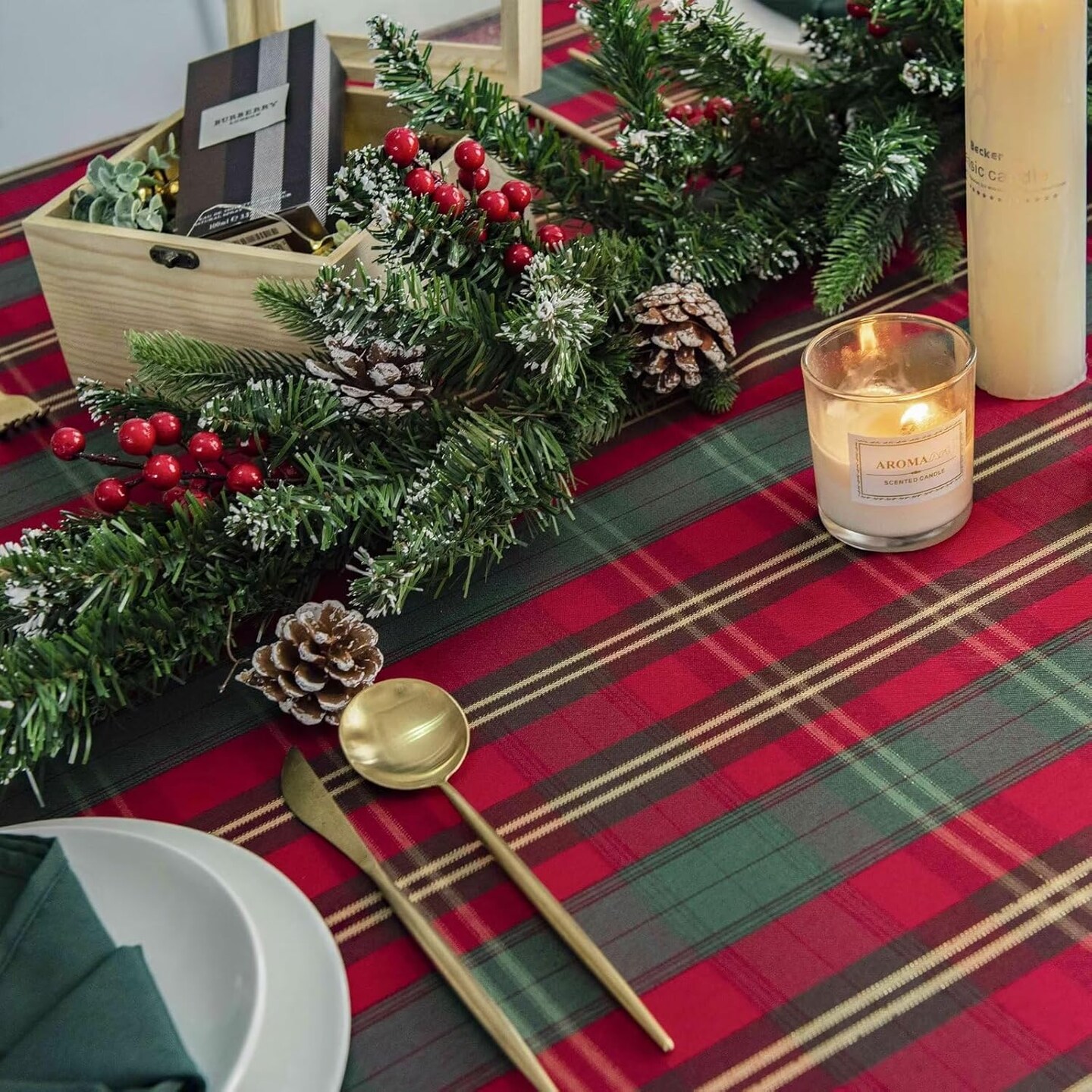 Christmas Rectangle Tablecloth 60x84 inch - Waterproof Holiday Decoration Tablecloth - Reusable Wipable Fabric Table Linen for Kitchen, Holiday Dinner Table Covering for Thanksgiving