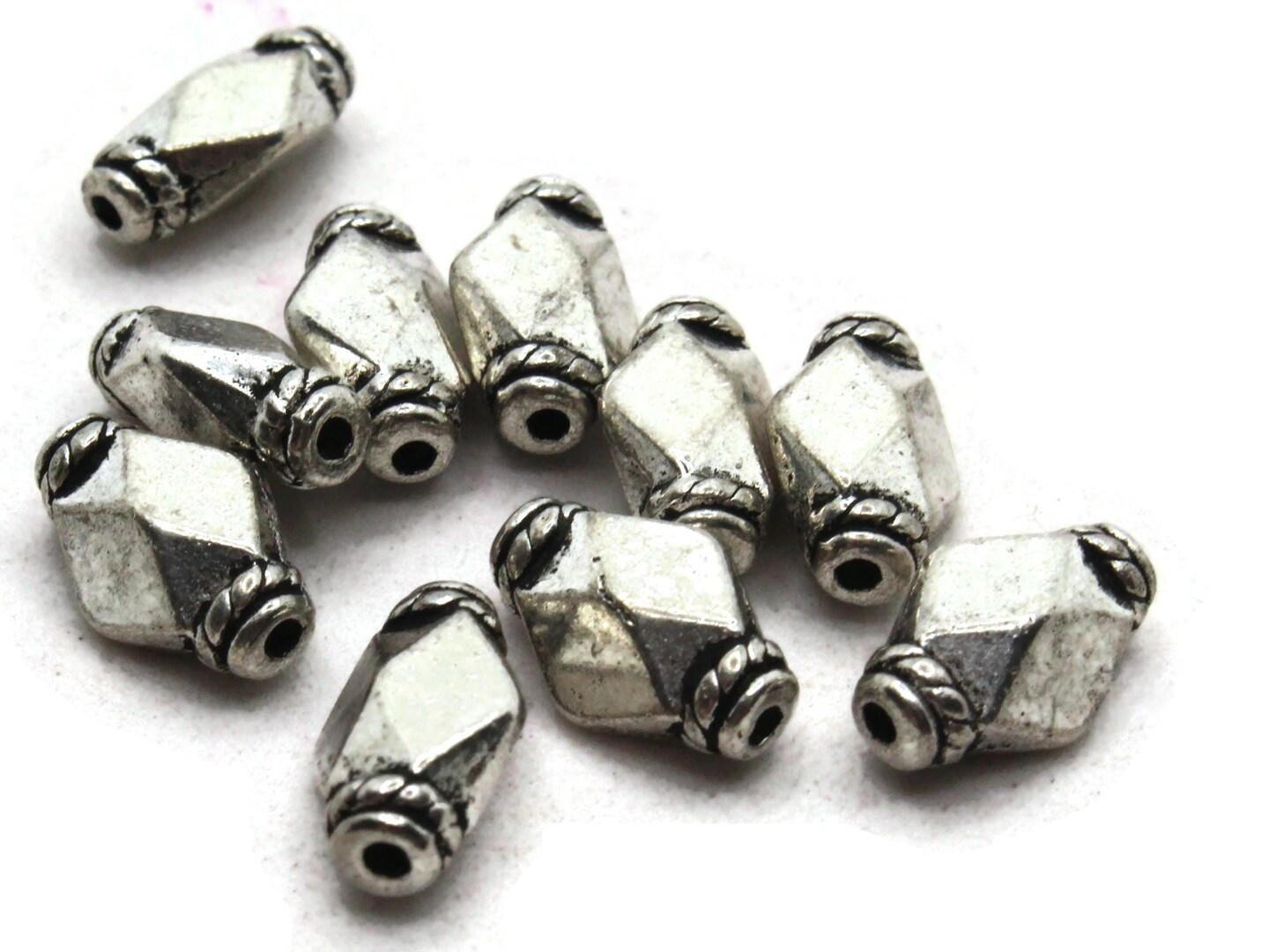 10 12mm Antique Silver Faceted Diamond Beads with Rim Beads
