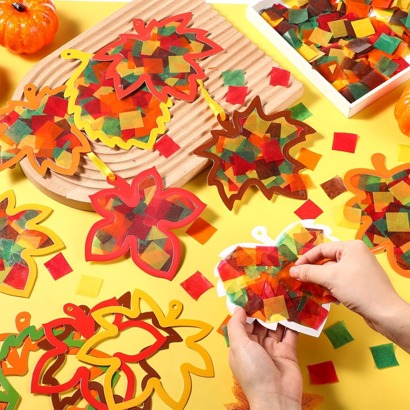 24 Pcs Fall Leaf Suncatchers Craft Kit (Fall)