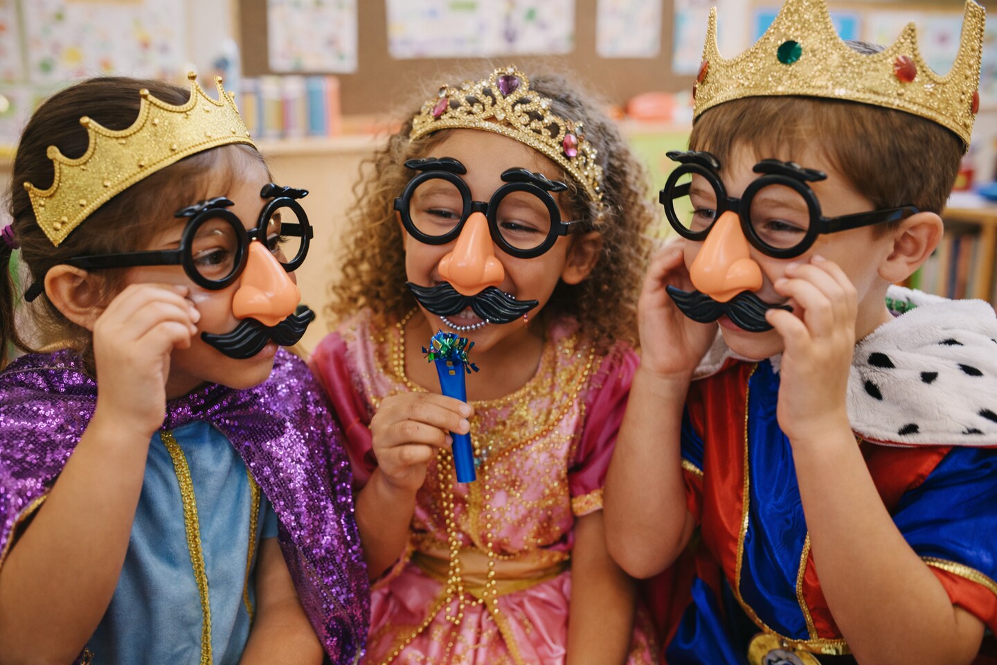 Kids Nose Glasses Disguise Set – Funny Costume Glasses with Nose & Mustache, 12 Pack