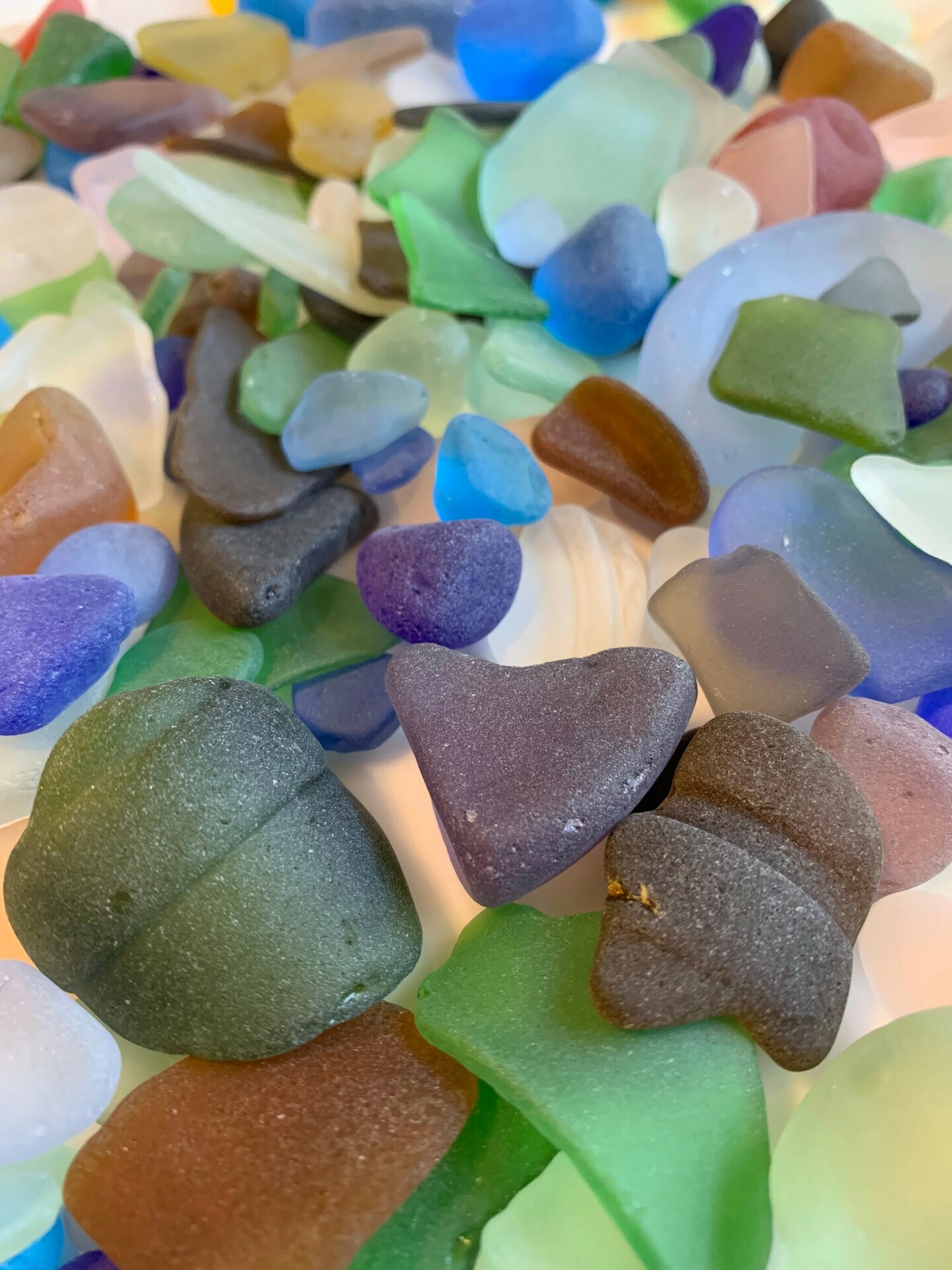 product name is Mixed Sizes of Sea Glass Jewelry Sea Glass Ocean Glass Tumbled Beach Sea Glass Craft Glass Frosty Art Glass Seaglass Bulk Sea Glass.
