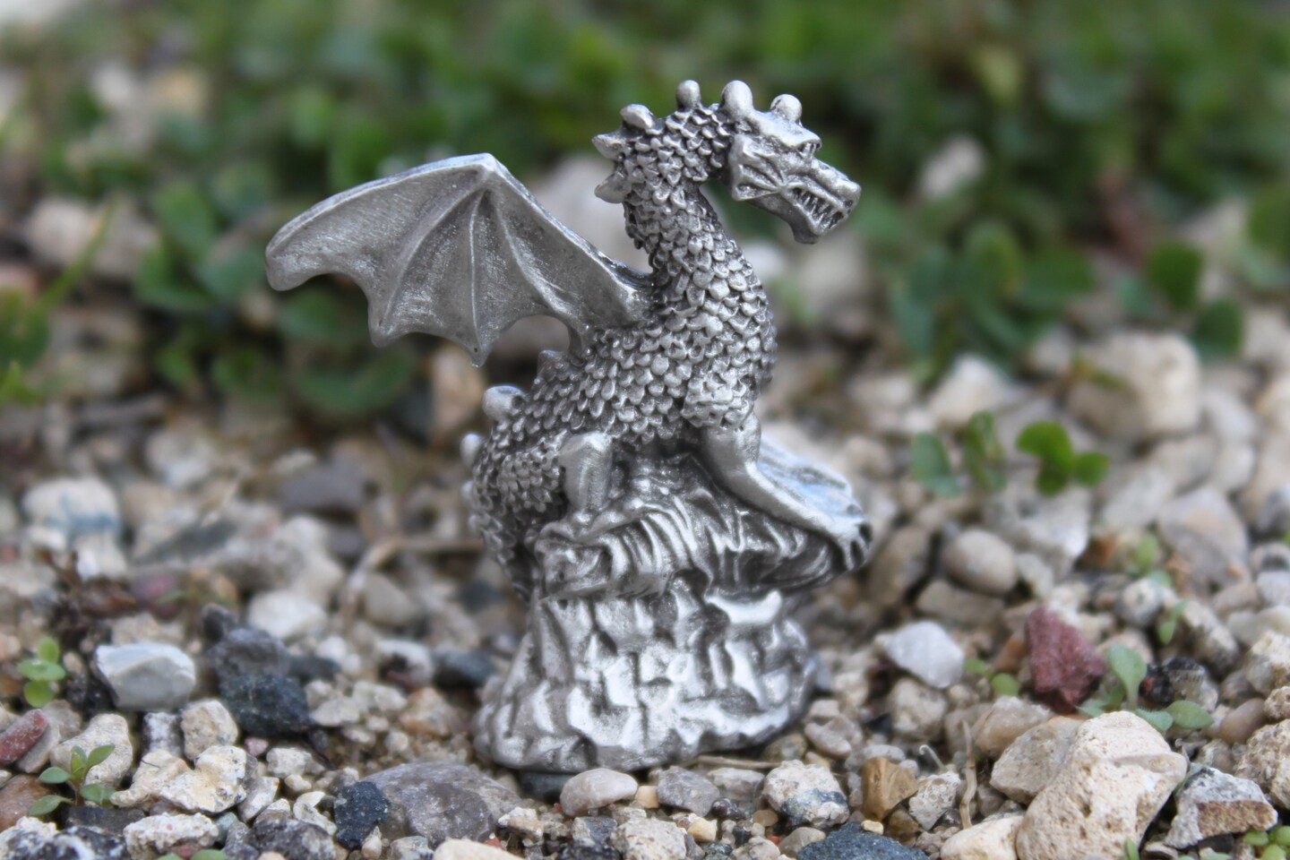 Lead Free Pewter Dragon Figurine Metal Dragons Decoration Game 