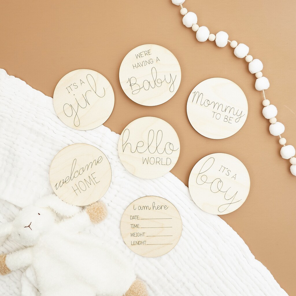 Pregnancy Announcement Signs & Baby Announcement Kit, 4”, Set of 6 | Woodpeckers