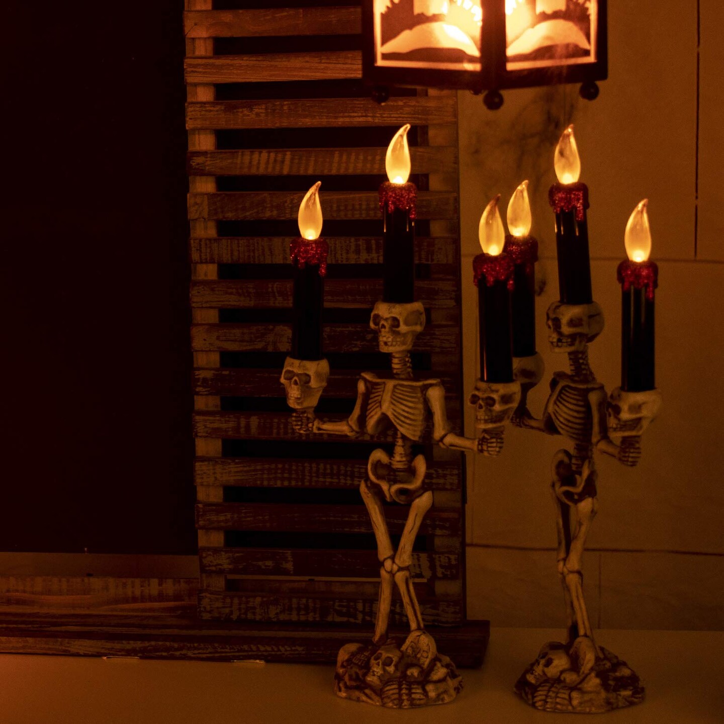 Halloween Candelabra with LED Flameless Candles Holder Battery Operated Flickering Spooky Lighting for Halloween Decorations Mental D&#xE9;cor Window Centerpieces