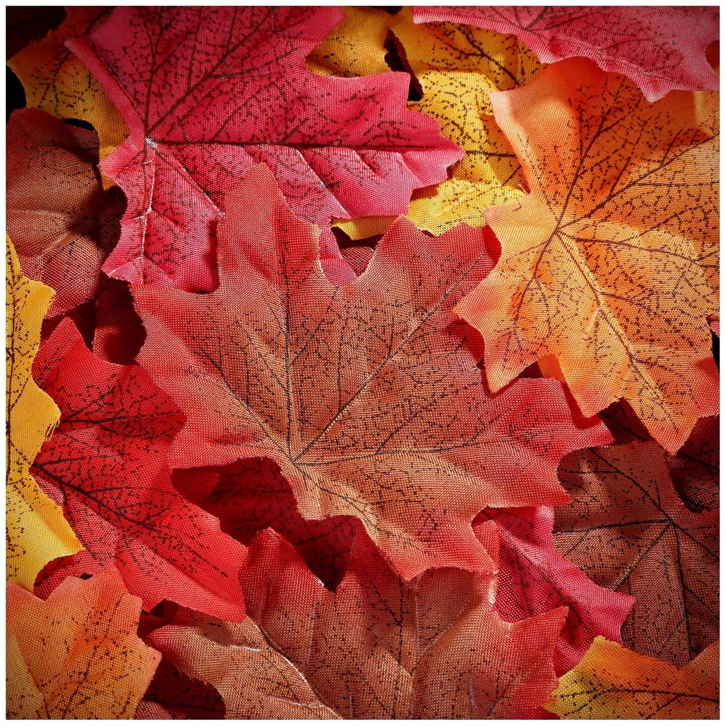 300 Pieces Artificial Autumn Maple Leaves Mixed Fall Colored Leaf for Weddings, Events, Art Scrapbooking and Thanksgiving Day Decorations (Red)