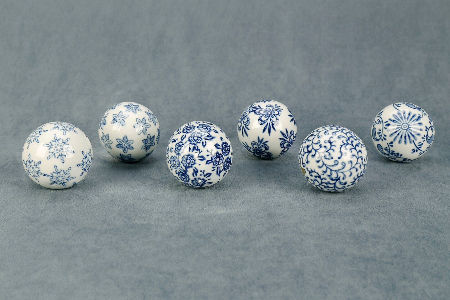 AA Importing Set of Six 2.5&#x22; Blue and White Decorative Balls