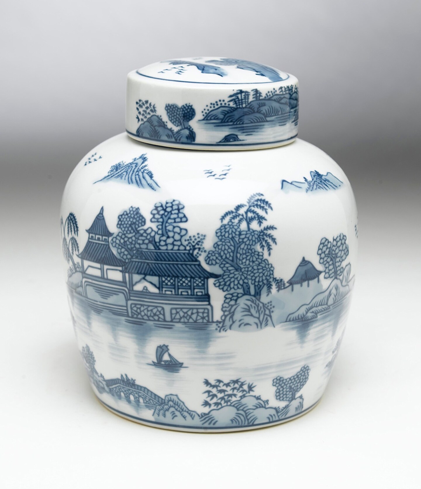 AA Importing 59748 9 Inch Blue &#x26; White Ginger Jar