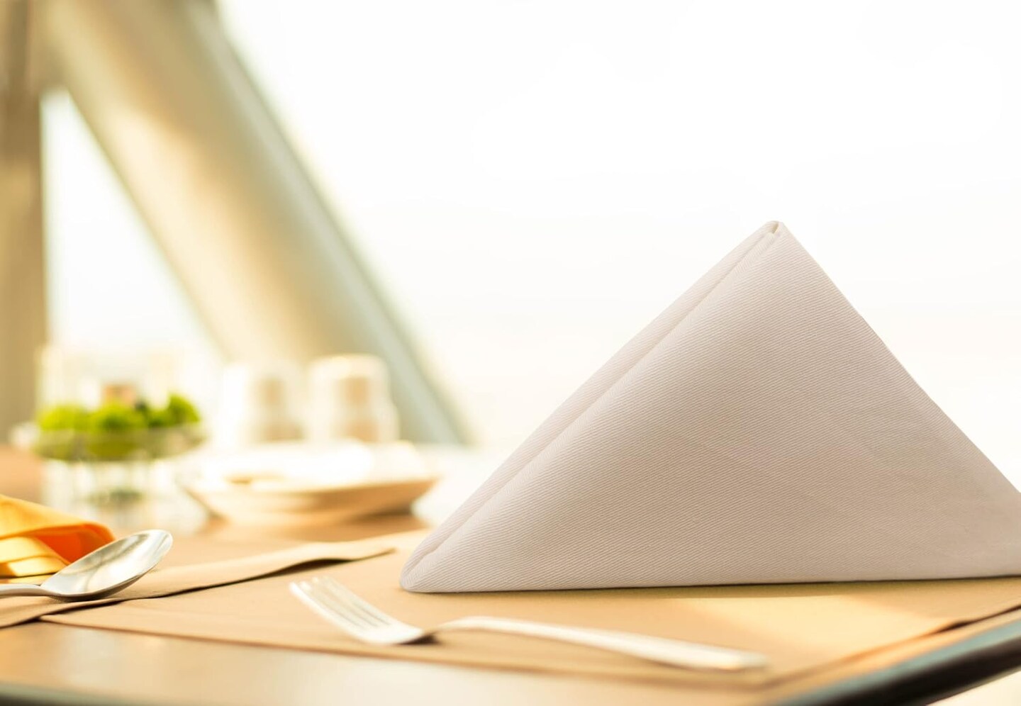 Cotton Napkins, 100% Ring Spun Premium Cotton, for Restaurants, Events and Dinner Napkins, Highly Absorbent Cloth Napkins, 6 Pack, 18 x 18 Inch | Beige