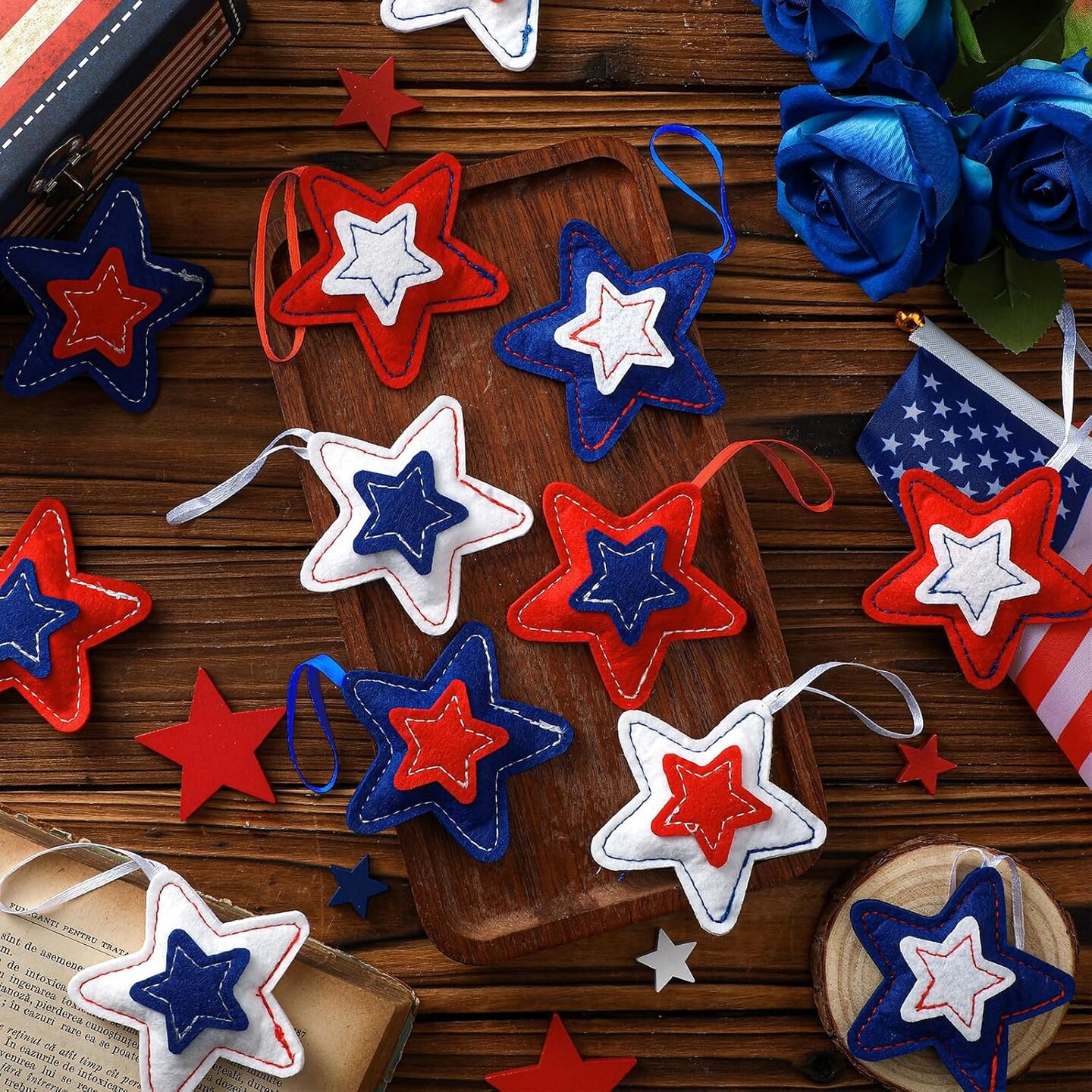 18 Pcs Memorial Day Star Felt Ornaments Patriotic 4th of July Hanging Stars 3.14 Inch White Red Blue Independence Day Tree Decorations for Memorial Veteran Day Party Decor(Classic Style)