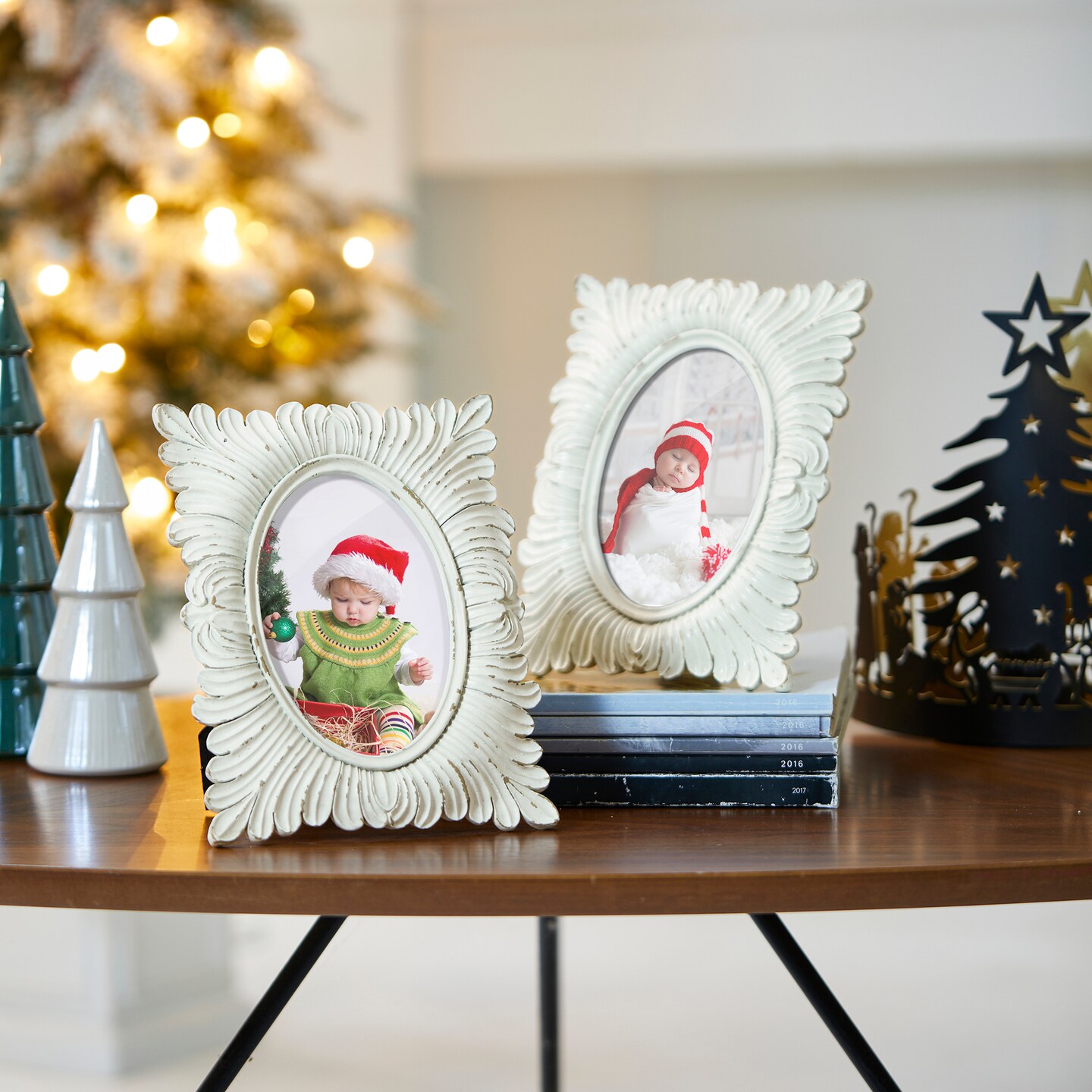 Set of 4 White Ornate Resin Wall or Tabletop Picture Frames-4x6