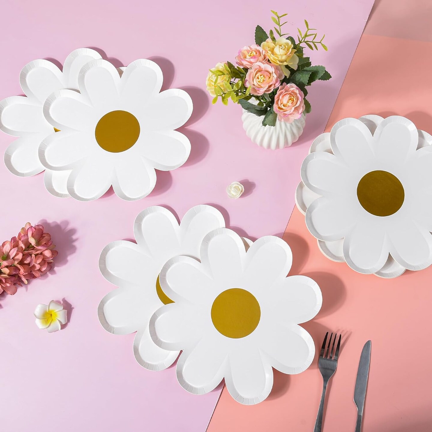 Summer Daisy Paper Plates Floral Disposable Party Plates Groovy 70s Party Decorations 9" Boho Flower Shaped Plates (24)