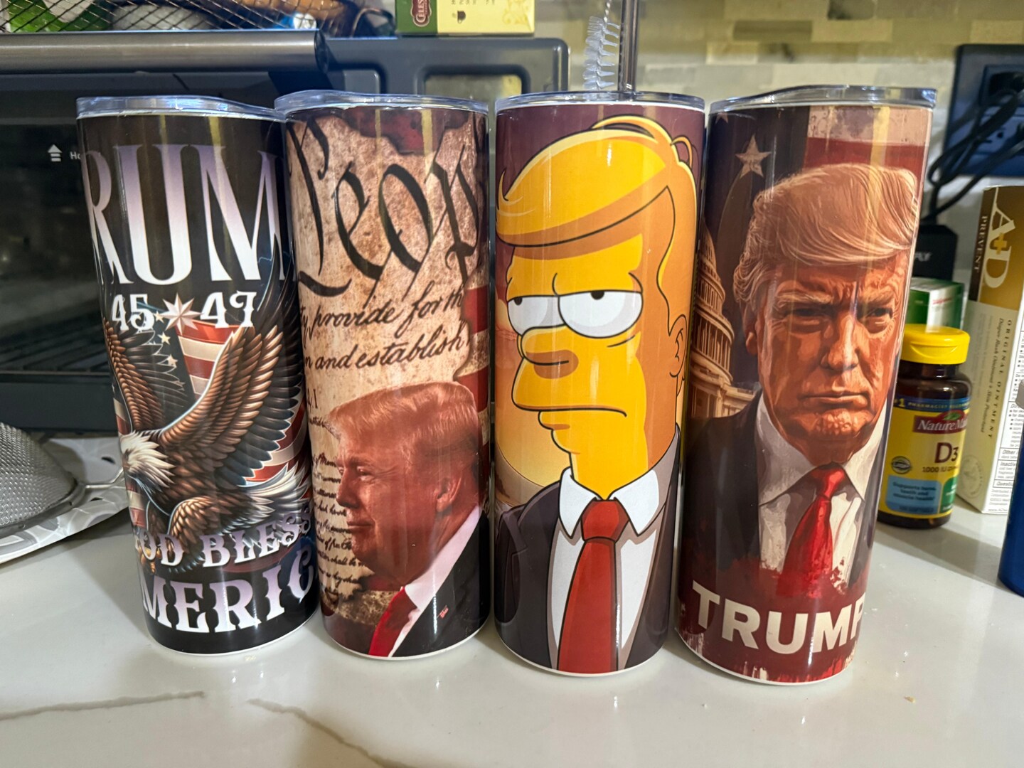 20 oz Cartoon Trump Tumbler product 2