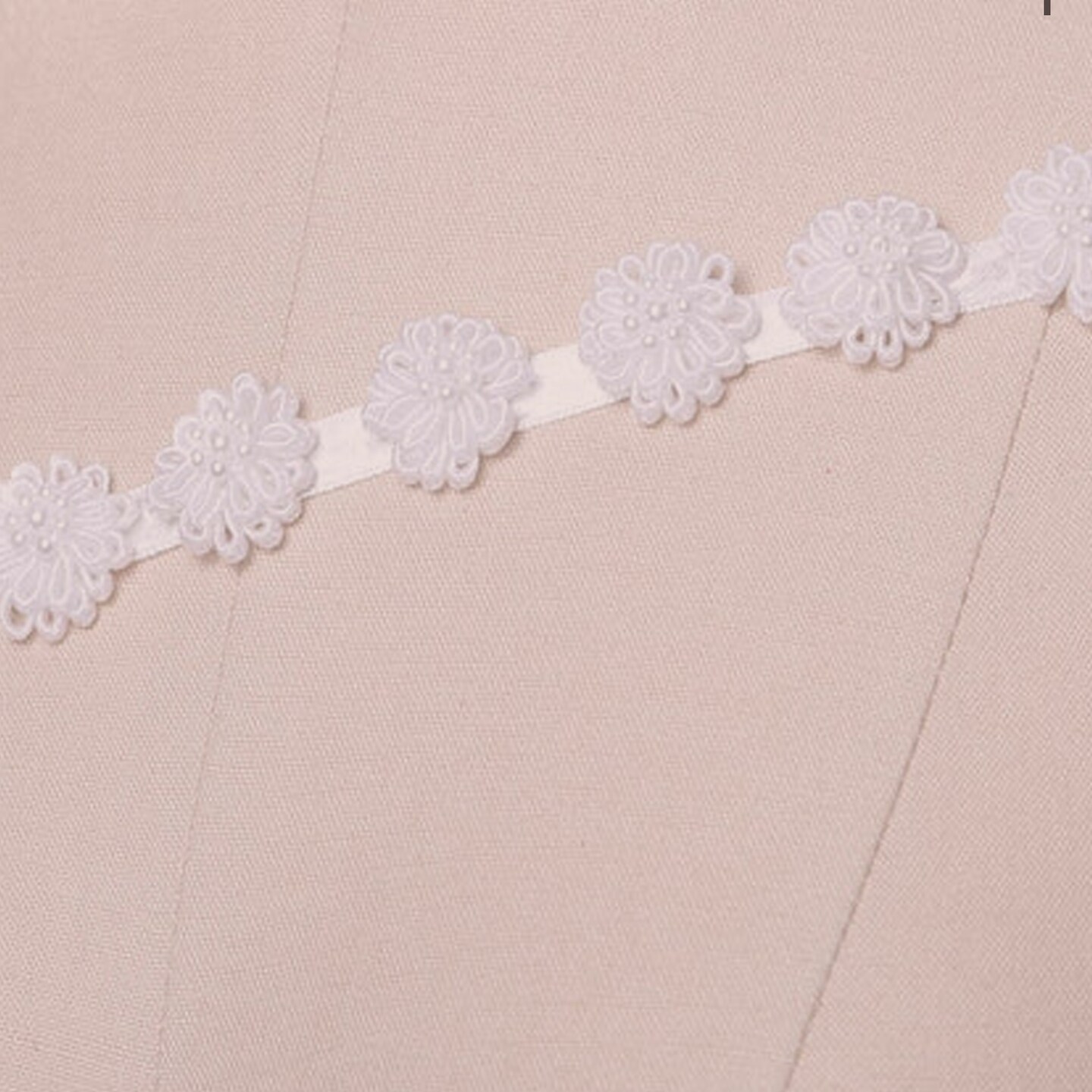 1 Yard 3D Ivory Flower Ribbon Trim Firm Satin Narrow Floral Accent