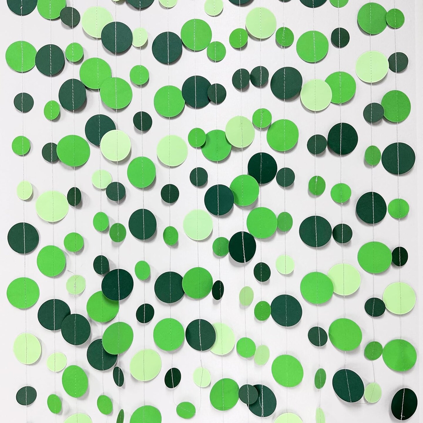 Green Party Decorations Ombre Green Circle Dots Garland Hanging Paper Polka Dot Streamer for Birthday Baby Shower Wedding Bridal Shower Summer Spring Easter St Patrick&#x2019;s Day Golf Tea Party Supplies