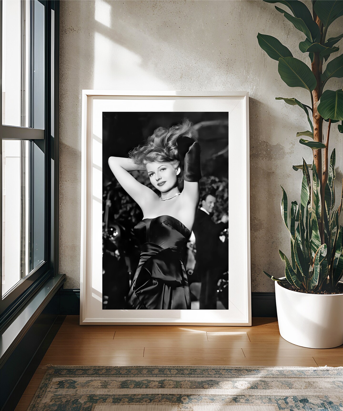 Rita Hayworth publicity photo for 'Gilda' c. 1946, black and white