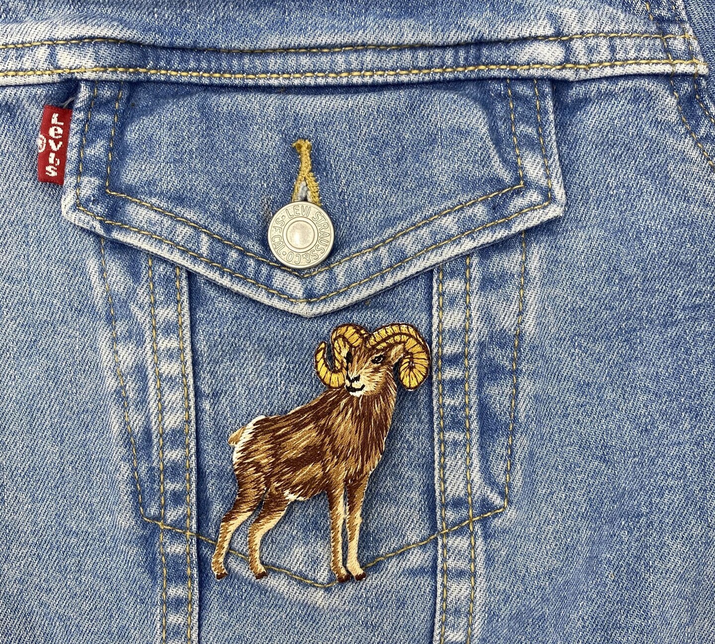 Big Horn Sheep, Ram, Realistic Animals, Embroidered, Iron on Patch