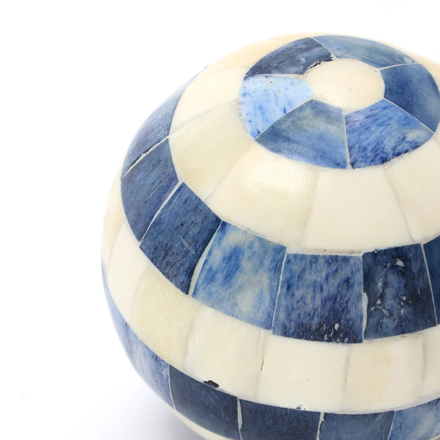 Decorative White and Blue Wooden Ball &#x2013; Stylish Accent for Home D&#xE9;cor