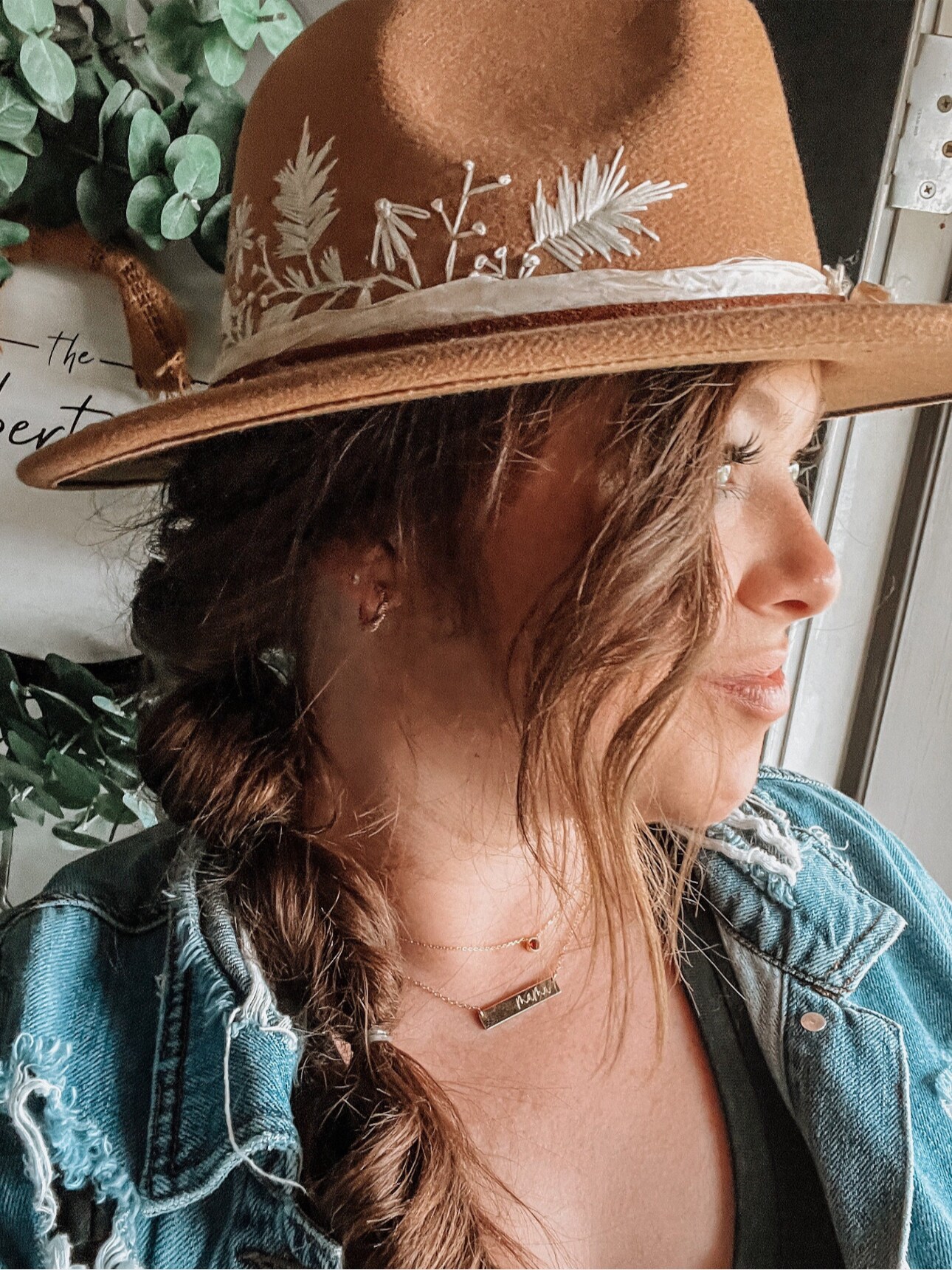 Brown Felt Floral Hand-Painted Wide Brim Hat Hello Sunshine Floral Burned Hat, Floral Engraved Cowboy Hat  main image 3