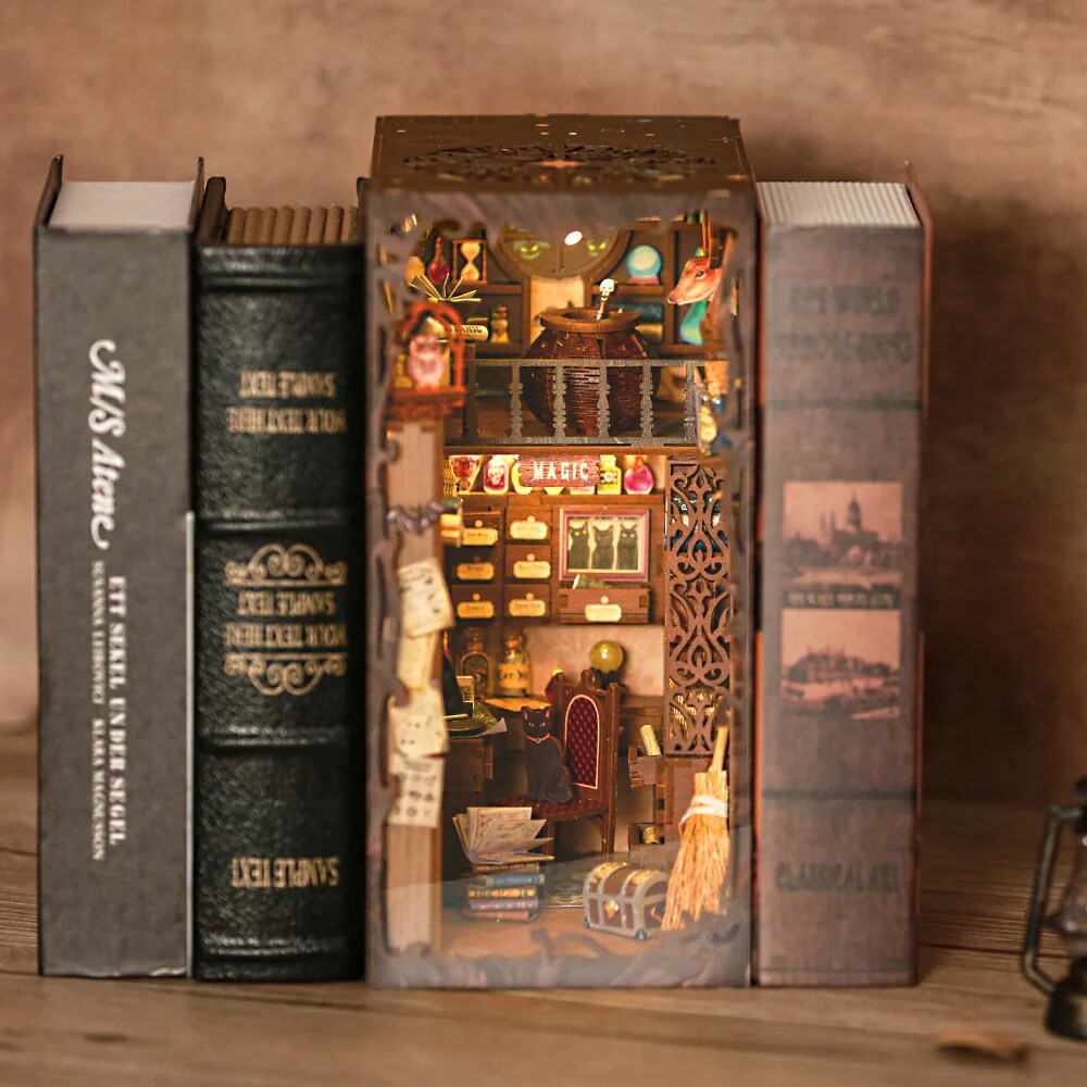 DIY Miniature Kit Book Nook | Magic Pharmacist w/ Dust Cover