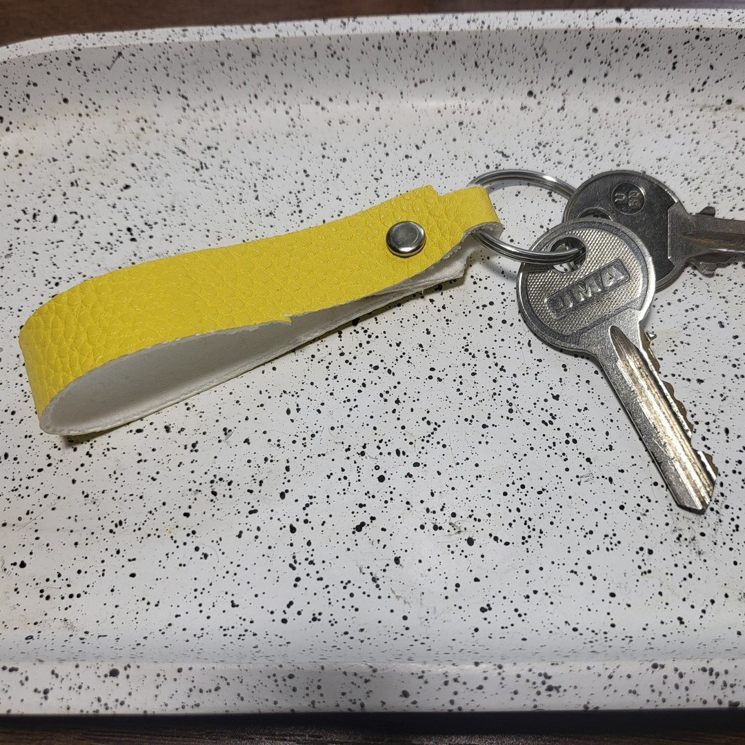 Faux Leather Keychain (Without cutting machine)